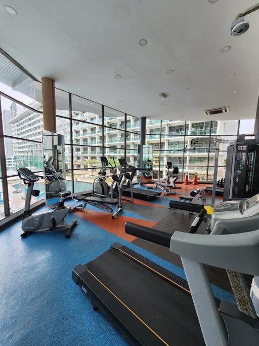2-4 Pax Spacious Living @ Mount Austin, Jb #02 * Johor Bahru