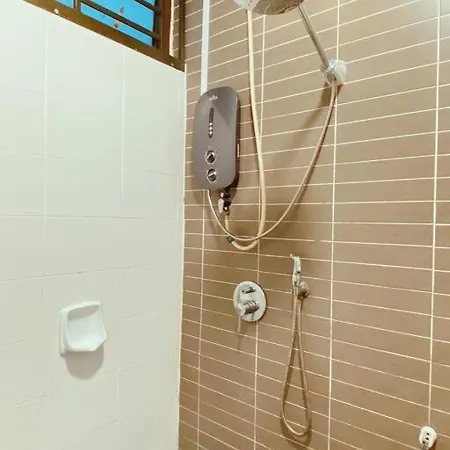 2-4 Pax Spacious Living @ Mount Austin, Jb #02 Johor Bahru Exterior photo