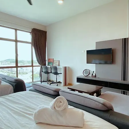 2-4 Pax Spacious Living @ Mount Austin, Jb #02 Johor Bahru Exterior photo