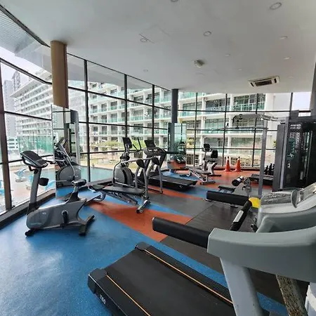 2-4 Pax Spacious Living @ Mount Austin, Jb #02 Johor Bahru Exterior photo